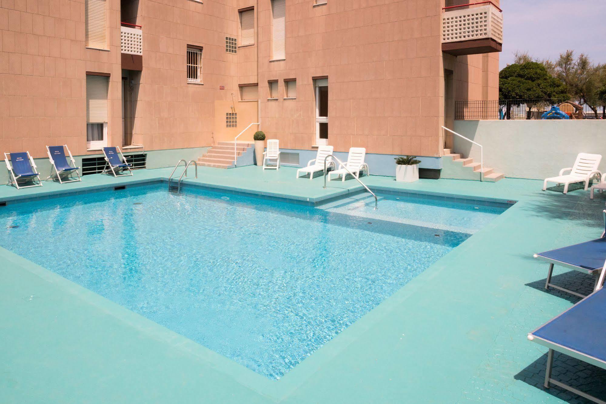 Nettuno Hotel 3*
