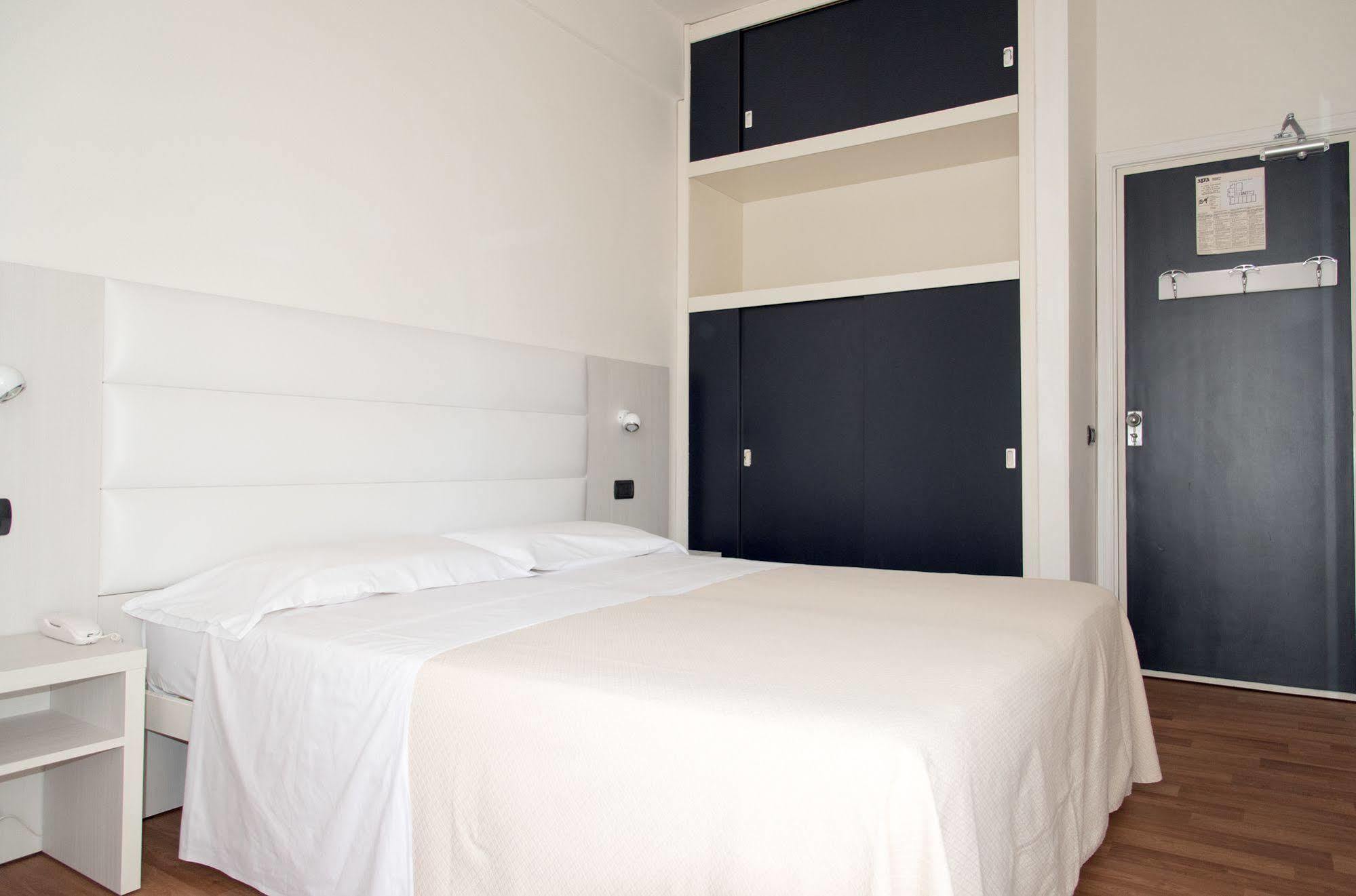 Nettuno Hotel 3*